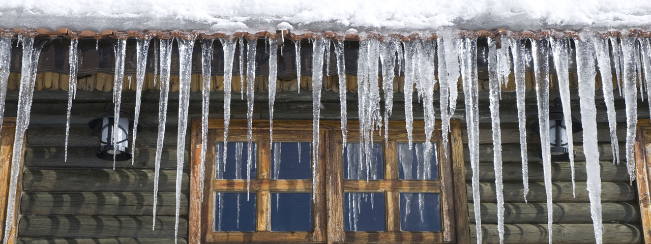 spray foam prevents ice dams by providing proper insulation in San Rafael attic spaces